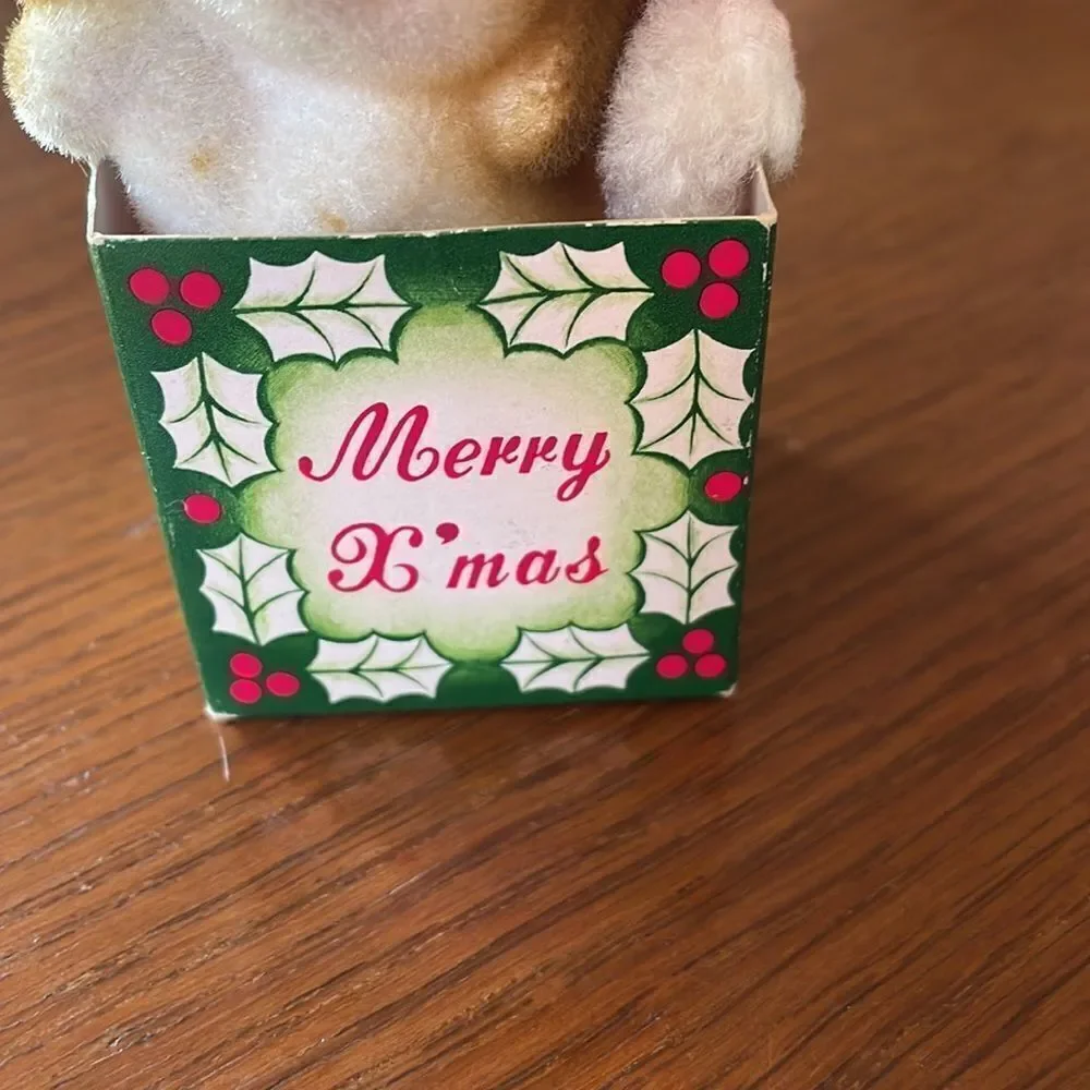 Vtg Josef Original puppy in Santa‎ hat coming out of Christmas box